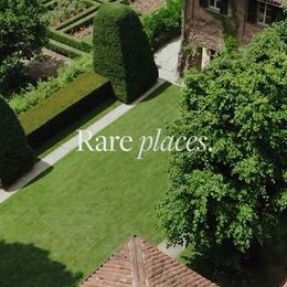Rare places. Timeless beauty. A life beyond ordinary.⁠
⁠
Discover our extraordinary homes, where heritage, elegance and exceptional living come together.⁠
⁠
#ItalySIR #SothebysRealty #LuxuryRealEstate