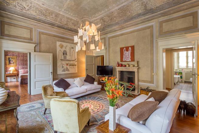 Italy Sotheby's International Realty offers you 2 different modalities of sales - 3